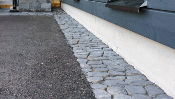 Best Decorative Driveway Paving in Johnsburg, IL